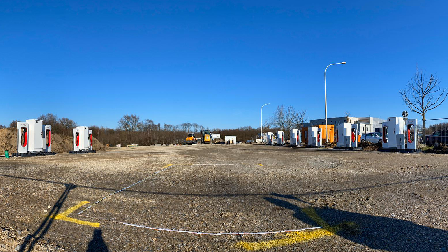 Supercharger Hilden bereits vorbereitet T&Emagazin Tesla, E