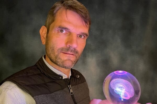 Dr. Mario Herger beim X-Space