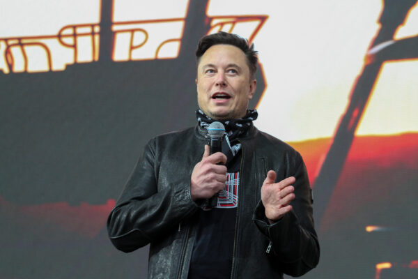 Auftritt von Elon Musk beim Gigafest