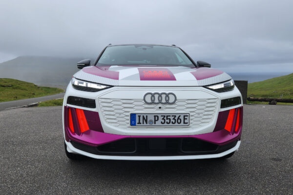 Car Maniac testet den Audi Q6 e-tron