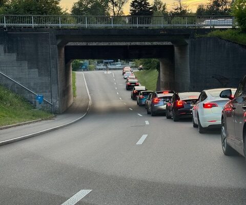 Autobahnen & Bundesstraßen: Priorisieren statt neu verschulden