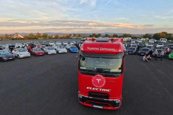 93 Prozent hochzufrieden: Was eine neue Studie über E-Lkw in der Praxis wirklich verrät
