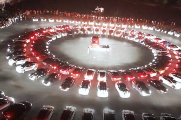 Abheben in Fulda: Tesla-Lightshow unter dem Motto „SpaceX“