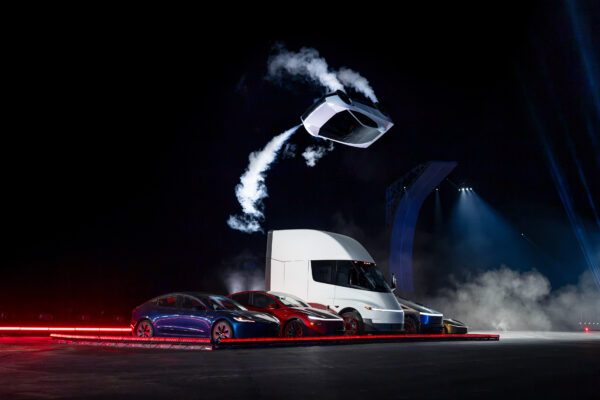 Tesla Roadster hebt ab: Das zeigte die Premiere in Texas